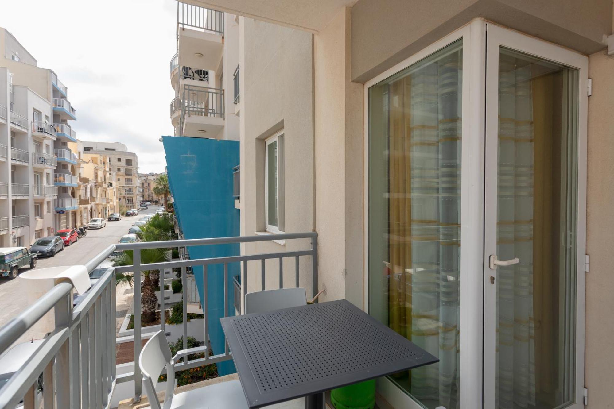Red Rose Apartment Marsalforn Exterior photo