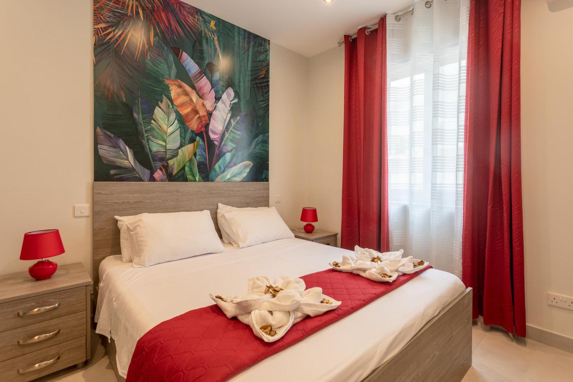 Red Rose Apartment Marsalforn Exterior photo